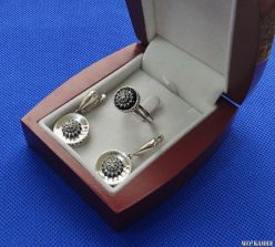 ������� 925  ��������  ������  ����: 2200 ���