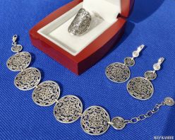 ������� 925  ��������  ����: 4600 ���