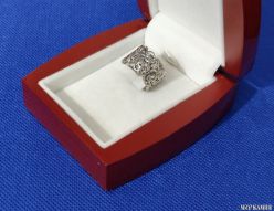 ������� 925  ������  ����: 700 ���